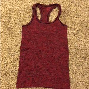 Lululemon Swiftly Tech tank